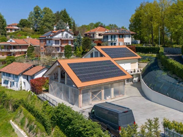 casa indipendente in vendita a Pino Torinese