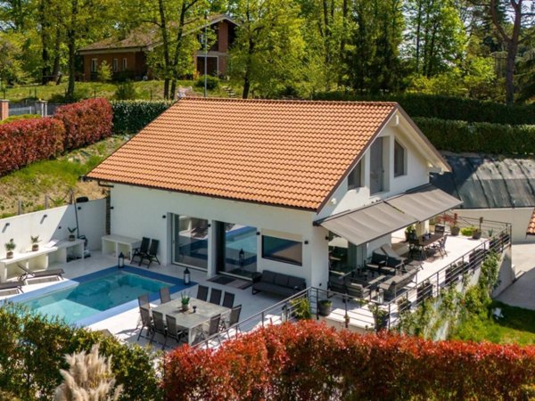 casa indipendente in vendita a Pino Torinese in zona Cento Croci