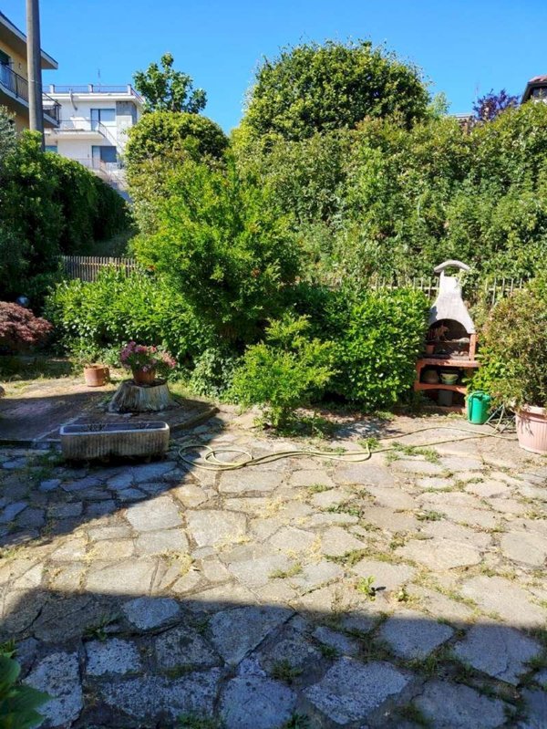 appartamento in vendita a Pino Torinese in zona Strada San Felice