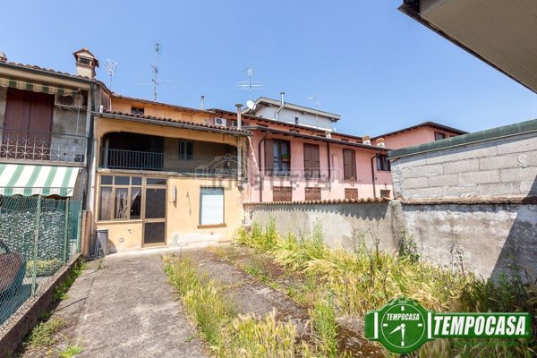 casa indipendente in vendita a Pianengo