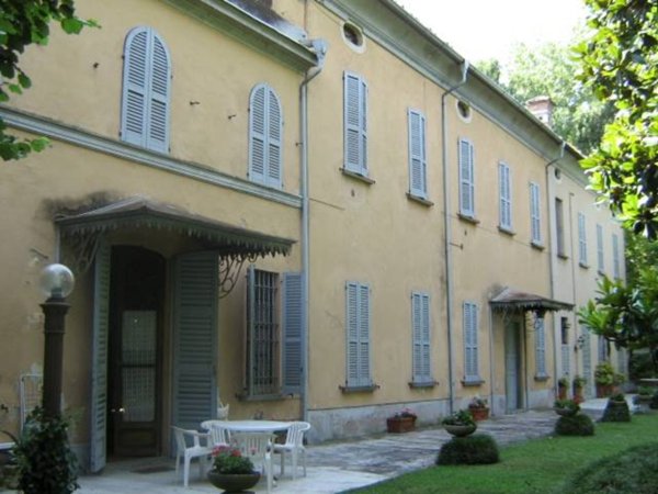 casa indipendente in vendita a Pianengo