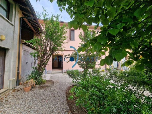 casa indipendente in vendita a Pianengo