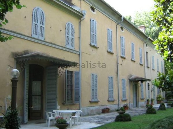 casa indipendente in vendita a Pianengo