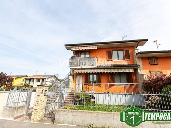 appartamento in vendita a Pianengo