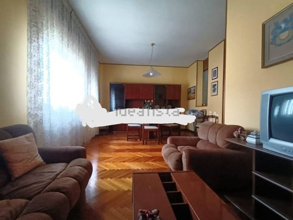 casa indipendente in vendita a Pieranica