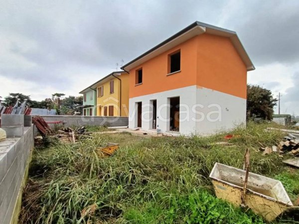 casa indipendente in vendita a Pieve d'Olmi