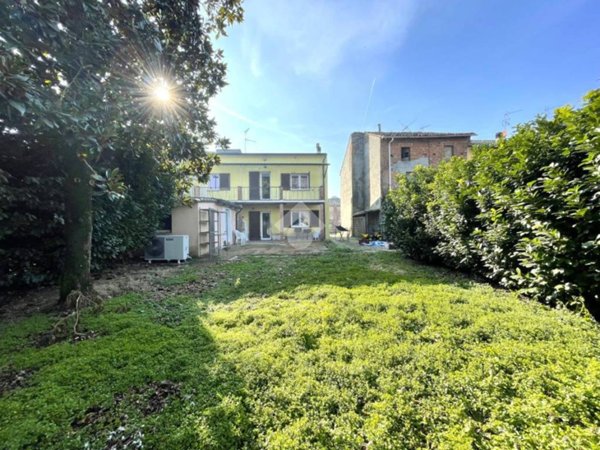 casa indipendente in vendita a Pieve d'Olmi