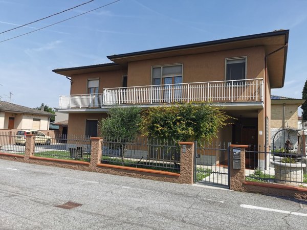 casa indipendente in vendita a Pieve d'Olmi