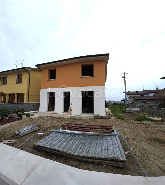 casa indipendente in vendita a Pieve d'Olmi
