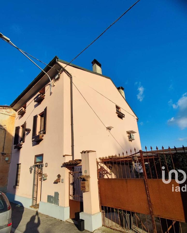 casale in vendita a Pieve d'Olmi