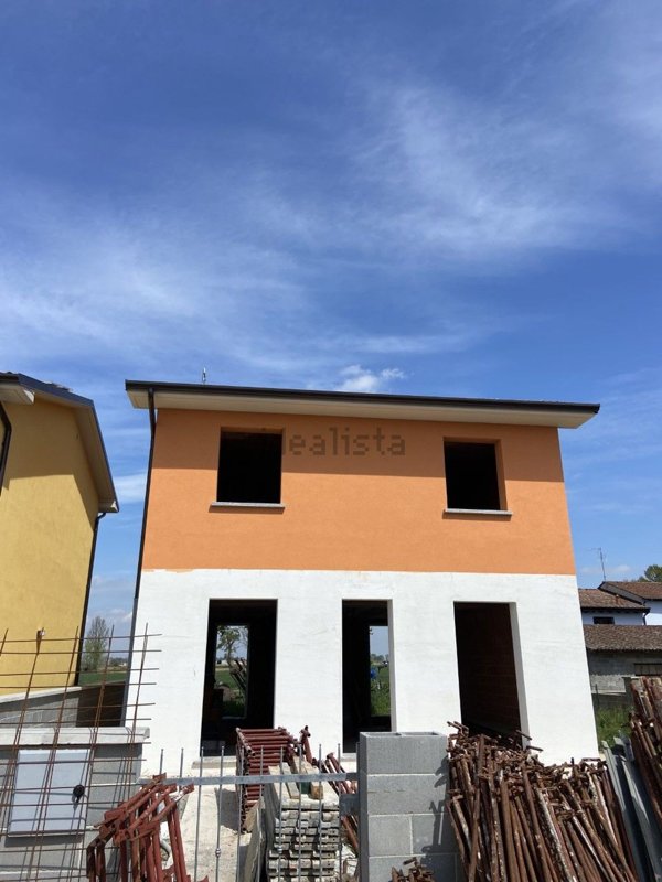 casa indipendente in vendita a Pieve d'Olmi