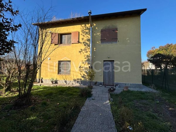 casa indipendente in vendita a Pieve d'Olmi in zona Cà de Gatti