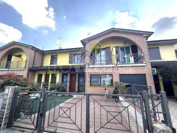 casa indipendente in vendita a Pieve d'Olmi