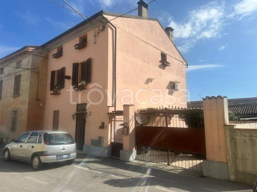 casa indipendente in vendita a Pieve d'Olmi