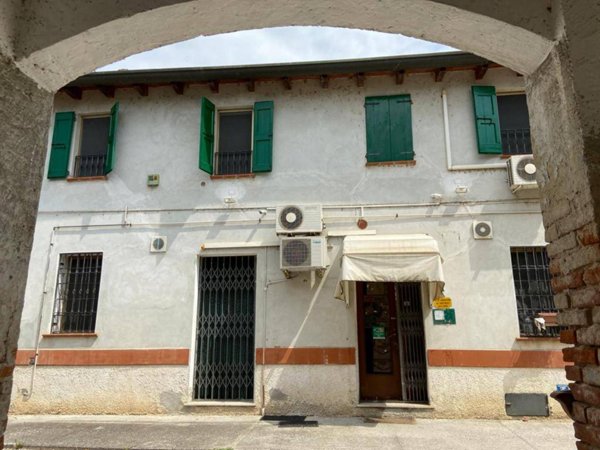casa indipendente in vendita a Pieve San Giacomo