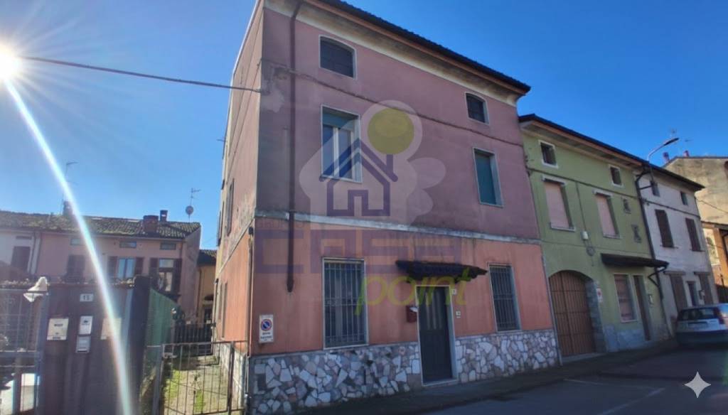 casa indipendente in vendita a Pieve San Giacomo