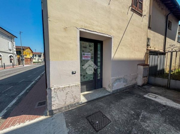 negozio in vendita a Pieve San Giacomo