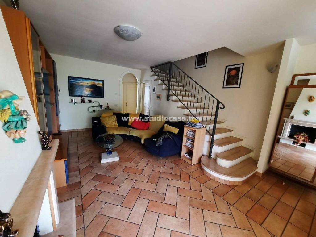 casa indipendente in vendita a Pizzighettone