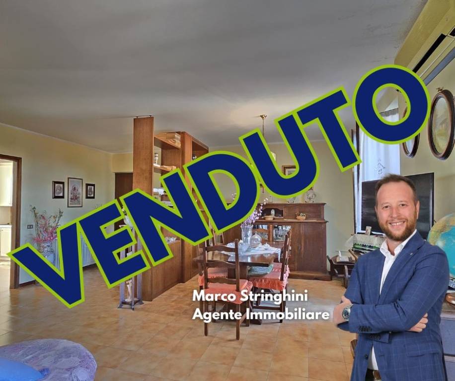 appartamento in vendita a Pizzighettone in zona Roggione