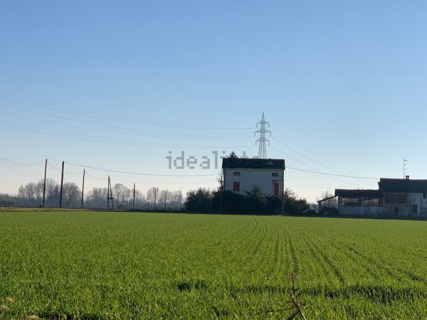 casa indipendente in vendita a Pizzighettone