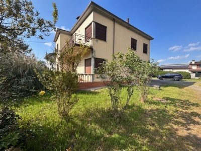 casa indipendente in vendita a Pizzighettone