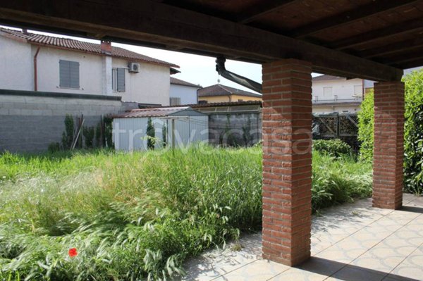 casa indipendente in vendita a Pizzighettone