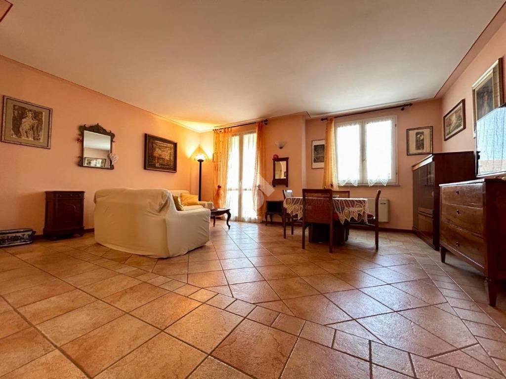 appartamento in vendita a Pizzighettone