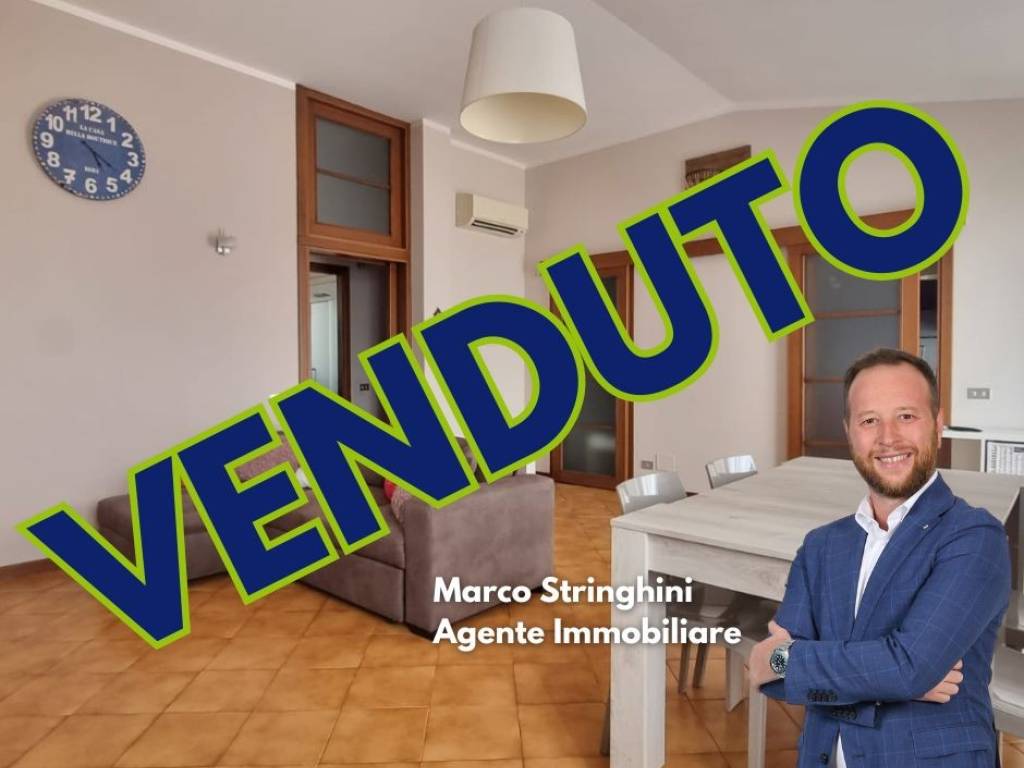 appartamento in vendita a Pizzighettone in zona Roggione