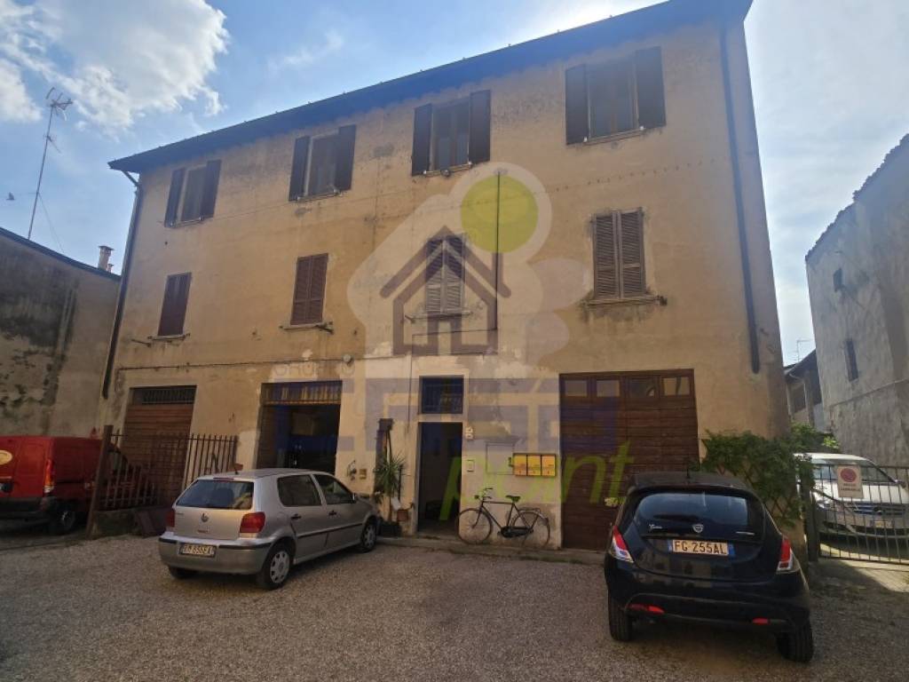 appartamento in vendita a Pizzighettone