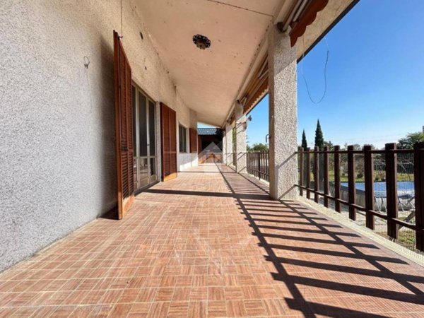 appartamento in vendita a Pizzighettone in zona Roggione