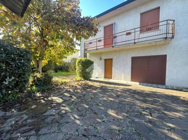 casa indipendente in vendita a Pizzighettone