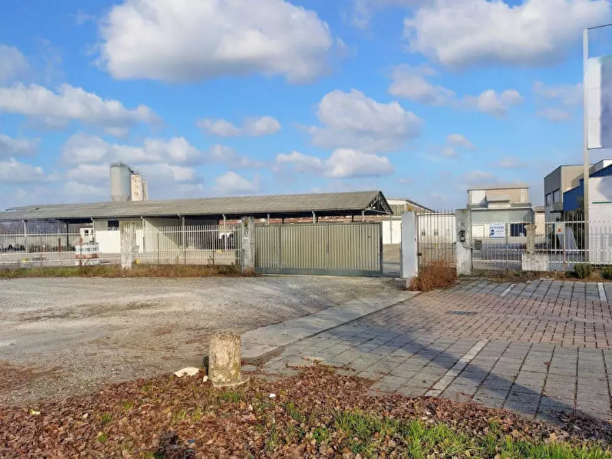 mansarda in vendita a Pizzighettone in zona Roggione