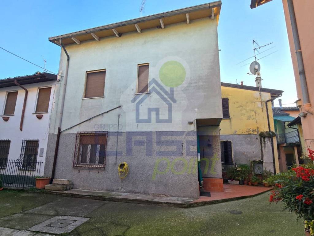 casa indipendente in vendita a Pizzighettone