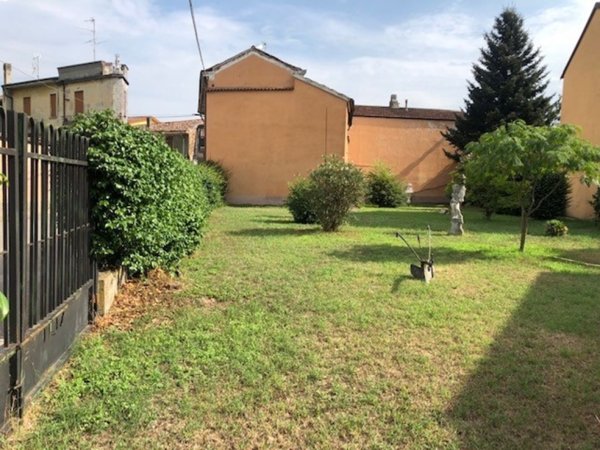 casa indipendente in vendita a Pizzighettone