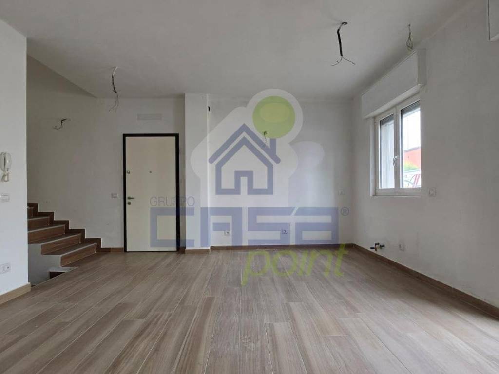 casa indipendente in vendita a Pizzighettone in zona Roggione