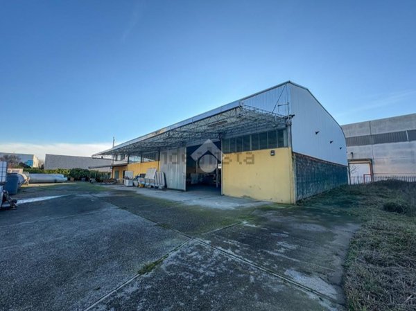 terreno edificabile in vendita a Pizzighettone
