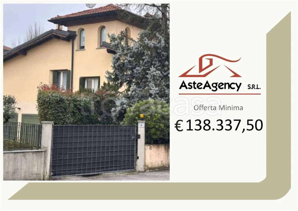 casa indipendente in vendita a Pizzighettone in zona Roggione