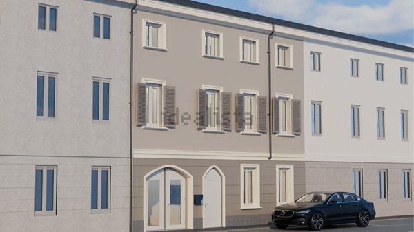 appartamento in vendita a Pizzighettone in zona Roggione