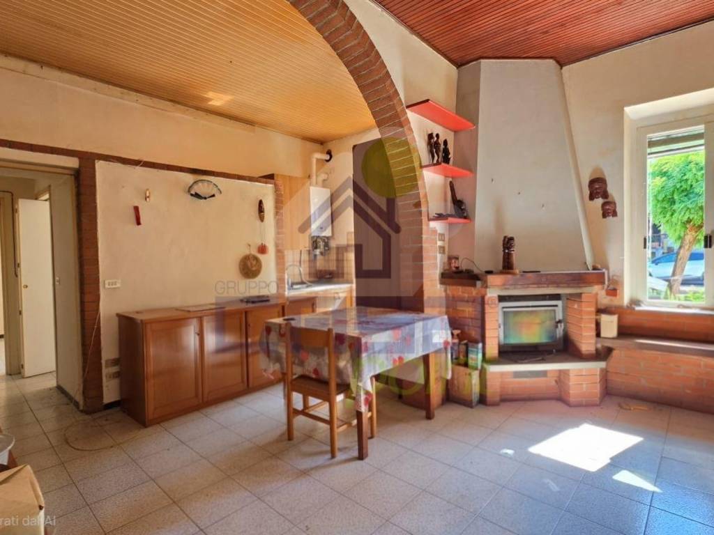 appartamento in vendita a Pizzighettone in zona Roggione