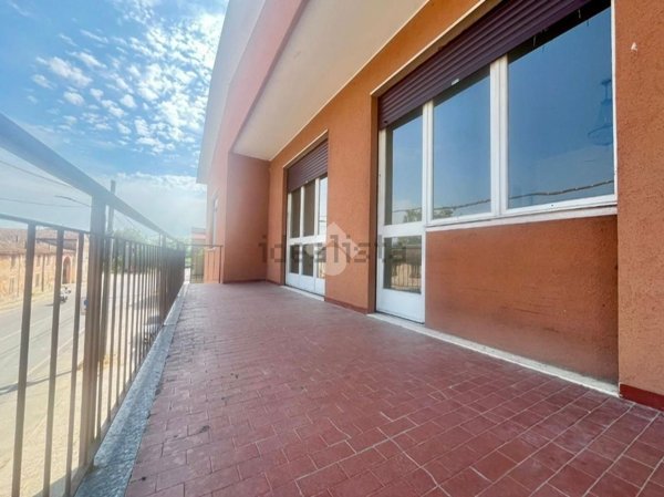 appartamento in vendita a Pizzighettone in zona Regona