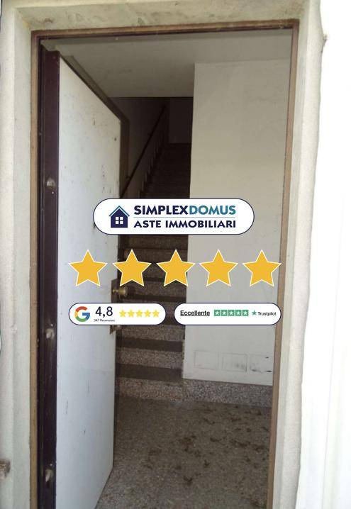 appartamento in vendita a Pizzighettone in zona Roggione
