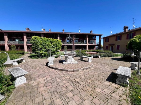 appartamento in vendita a Pozzaglio ed Uniti