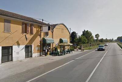 negozio in vendita a Pozzaglio ed Uniti