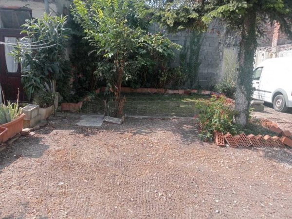 casa indipendente in vendita a Pozzaglio ed Uniti