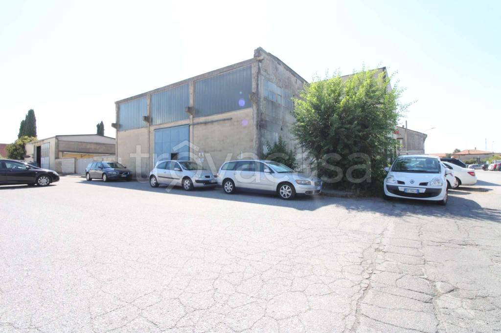 appartamento in vendita a Pozzaglio ed Uniti in zona Castelnuovo Gherardi