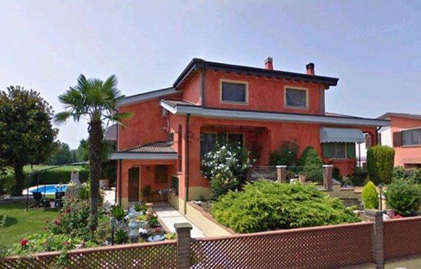 casa indipendente in vendita a Ricengo