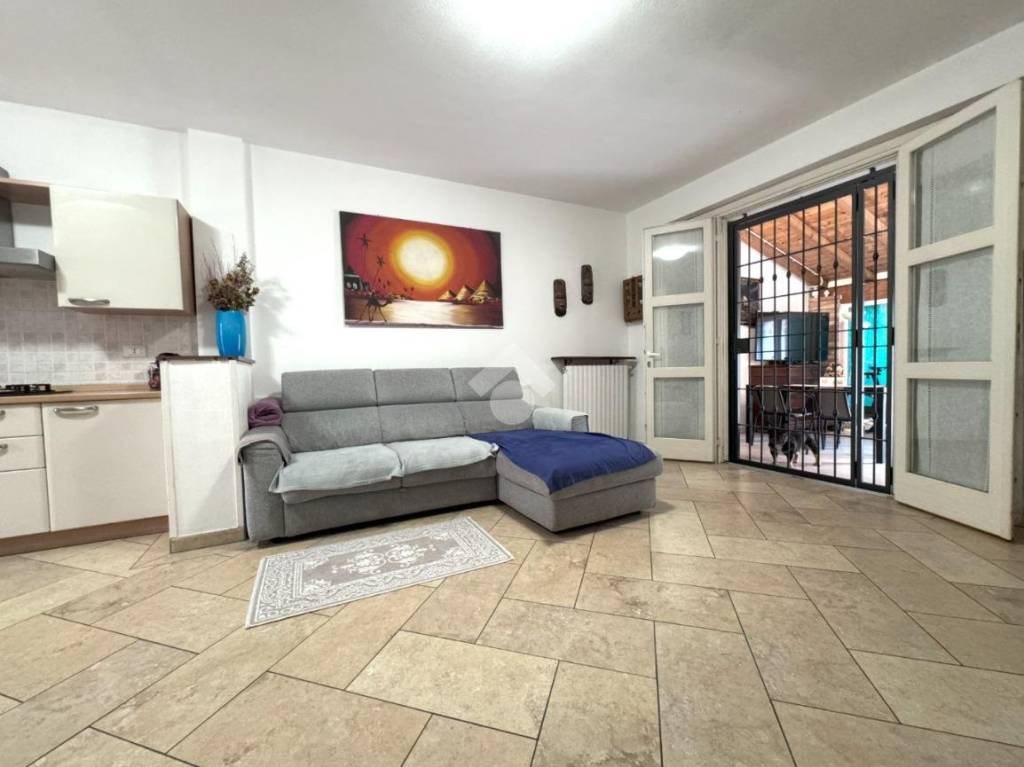 casa indipendente in vendita a Ricengo in zona Portico
