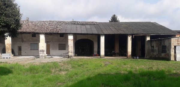 casa indipendente in vendita a Ripalta Arpina