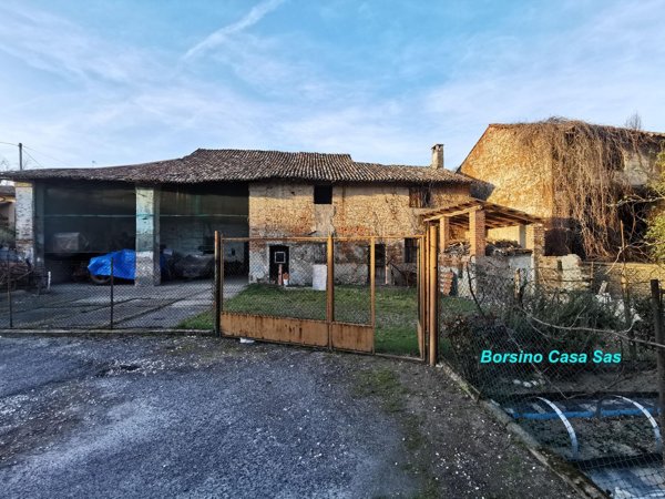 pentavano in vendita a Ripalta Arpina