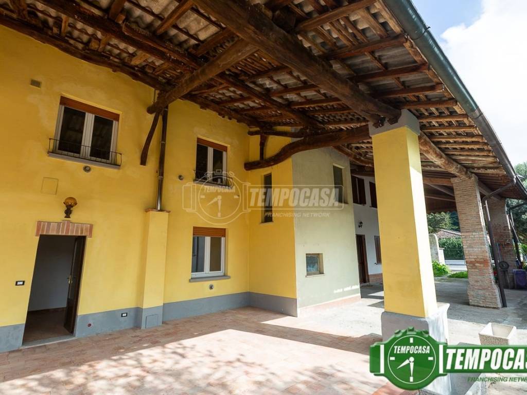 casa indipendente in vendita a Ripalta Cremasca